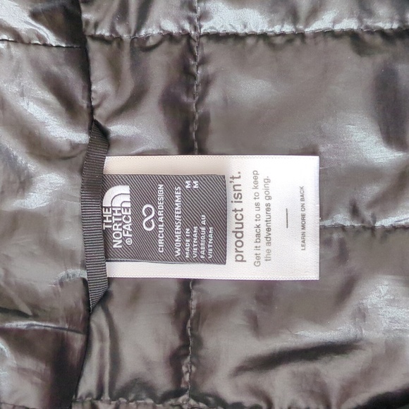 The North Face Women's Circaloft Hoodie - Picture 2 of 9